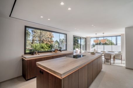 5 Schlafzimmer Stadthaus in Marbella, Spain, Nr. 53600