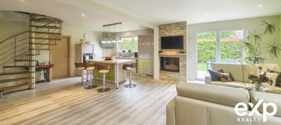 5 bedrooms House in Sainte-Croix-en-Plaine, France No. 268538 5