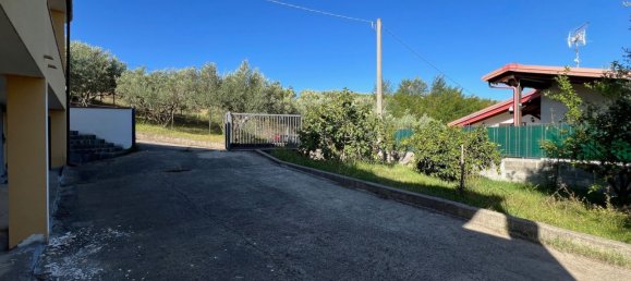 Villa de 4 divisões em Rende, Italy N.º 95664 44