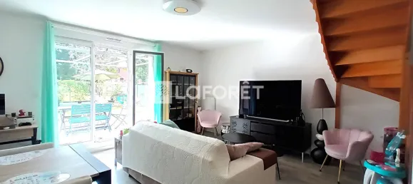 3 Schlafzimmer Haus in Asnieres-sur-Oise, France, Nr. 320746 2