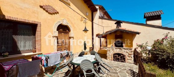 3 غرف نوم فيلا في L'Aquila, Italy رقم 300974 5