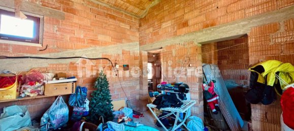 3 غرف نوم فيلا في L'Aquila, Italy رقم 300974 35