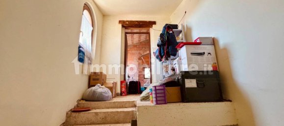 3 غرف نوم فيلا في L'Aquila, Italy رقم 300974 30