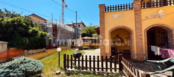 3 غرف نوم فيلا في L'Aquila, Italy رقم 300974 4