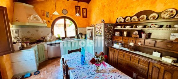 3 غرف نوم فيلا في L'Aquila, Italy رقم 300974 15