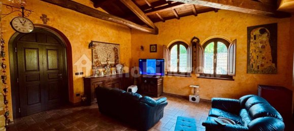 3 غرف نوم فيلا في L'Aquila, Italy رقم 300974 14