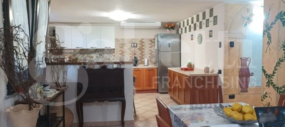 4 rooms Villa in Quartu Sant'Elena, Italy No. 267643 3