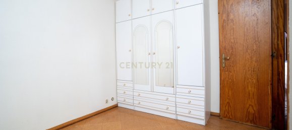 Edificio de 22 dormitorios en Amadora, Portugal No. 115910 24