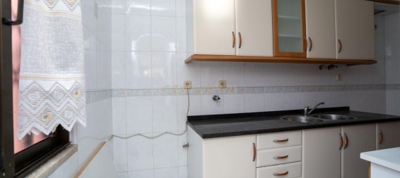 Edificio de 22 dormitorios en Amadora, Portugal No. 115910 5