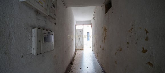 Edificio de 22 dormitorios en Amadora, Portugal No. 115910 29