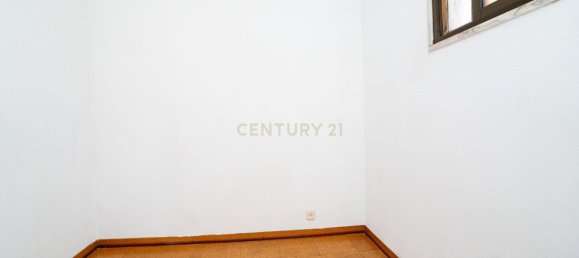 Edificio de 22 dormitorios en Amadora, Portugal No. 115910 26