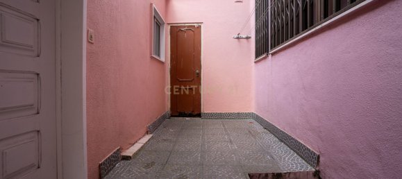 Edificio de 22 dormitorios en Amadora, Portugal No. 115910 41