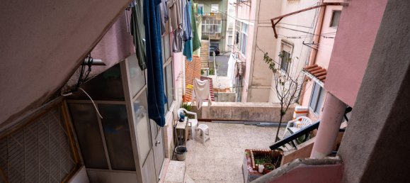 Edificio de 22 dormitorios en Amadora, Portugal No. 115910 31