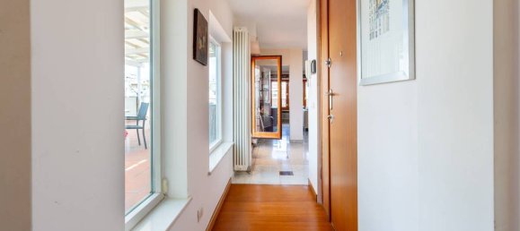 Penthouse T5 em Rome, Italy N.º 300261 4