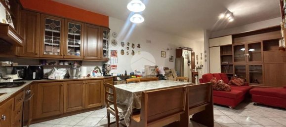 Дом с 5 спальнями в Кастелламмаре ди Стабия, Италия № 376764 9