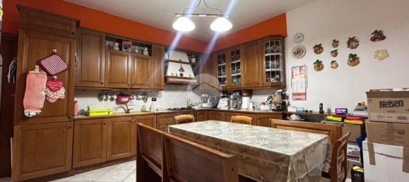 Дом с 5 спальнями в Кастелламмаре ди Стабия, Италия № 376764 8