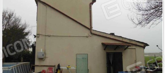 2 Schlafzimmer Haus in Poggio Renatico, Italy, Nr. 363024 3