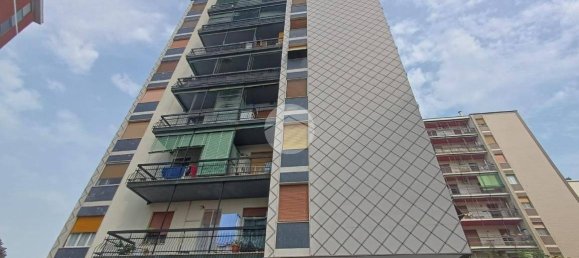 2 bedrooms Apartment in San Giuliano Milanese, Italy No. 307024 2