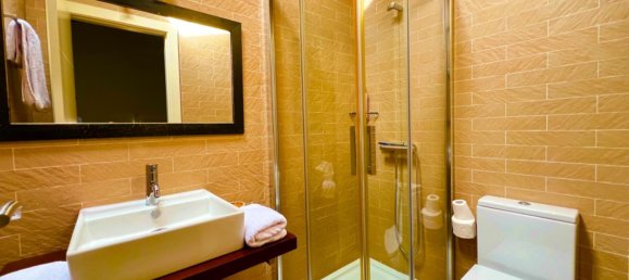 Edifício T4 em Villafranca del Bierzo, Spain N.º 71964 24