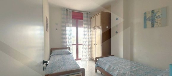 3 rooms Apartment in Campomarino, Italy No. 21307 12