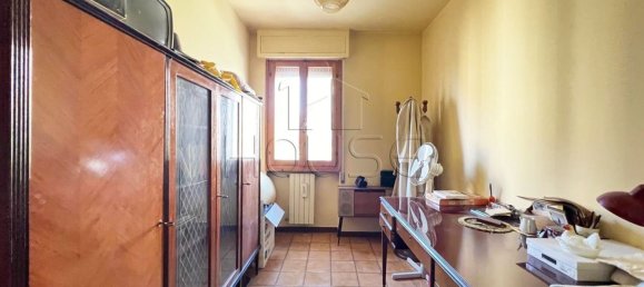 5 rooms Apartment in Sansepolcro, Italy No. 44972 12