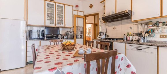 5-salle Appartement à Rome, Italy No. 34908 14