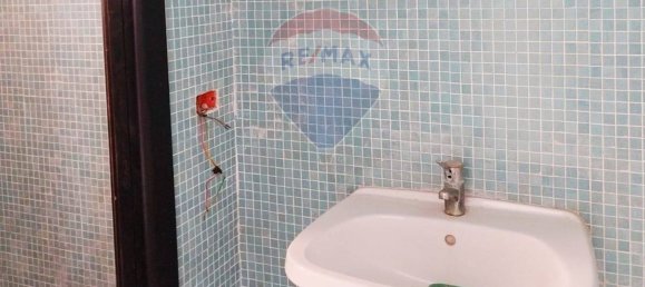 Propiedad comercial de 2 habitaciónes en Bari, Italy No. 54918 7