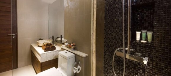 9 bedrooms Villa in Phuket, Thailand No. 3161 11