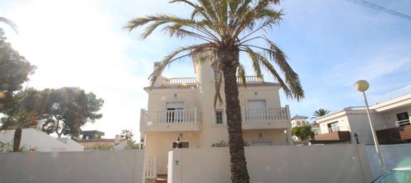 4 bedrooms House in Cabo Roig, Spain No. 128857 13