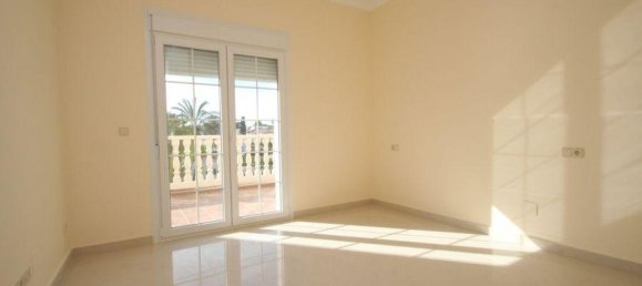4 bedrooms House in Cabo Roig, Spain No. 128857 8