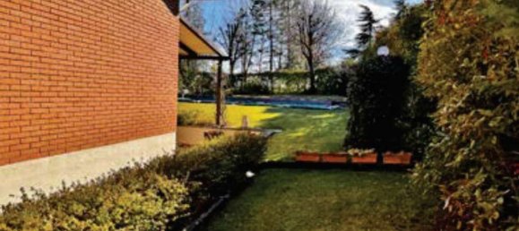 5 rooms House in Castel San Pietro Terme, Italy No. 236630 11