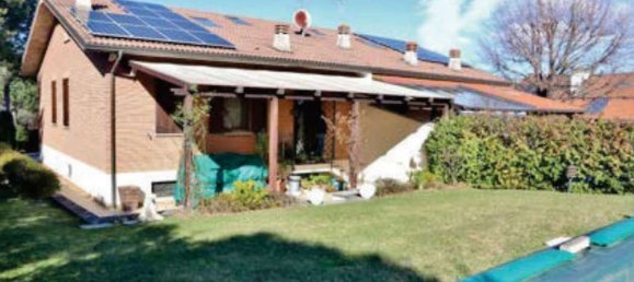 5 rooms House in Castel San Pietro Terme, Italy No. 236630 4