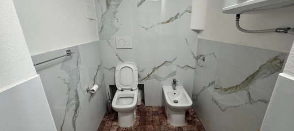 Studio in Florence, Italy No. 105382 30