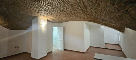 Studio in Florence, Italy No. 105382 21