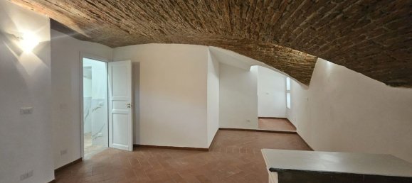 Studio in Florence, Italy No. 105382 22