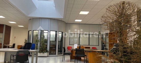 5-Zimmer Büro in Turin, Italy, Nr. 285459 2