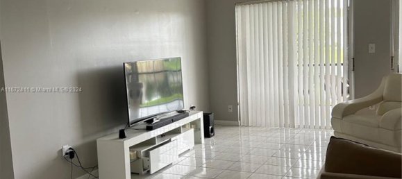 2 Schlafzimmer Gewerbliche Immobilien in Miami, USA, Nr. 614707 17