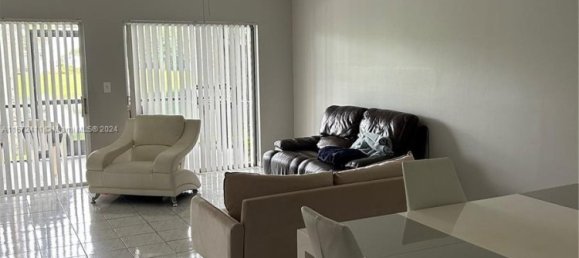 2 Schlafzimmer Gewerbliche Immobilien in Miami, USA, Nr. 614707 18