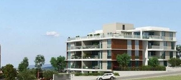 Apartamento T3 em Agios Athanasios, Cyprus N.º 8668 2