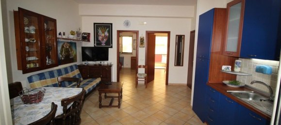Apartamento de 3 dormitorios en Ragusa, Italy No. 360796 4