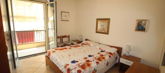 Apartamento de 3 dormitorios en Ragusa, Italy No. 360796 11