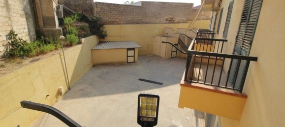 Apartamento de 3 dormitorios en Ragusa, Italy No. 360796 17