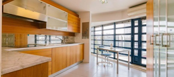 3 bedrooms Apartment in Lisbon, Portugal No. 9731 15