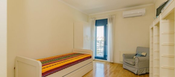3 bedrooms Apartment in Lisbon, Portugal No. 9731 45