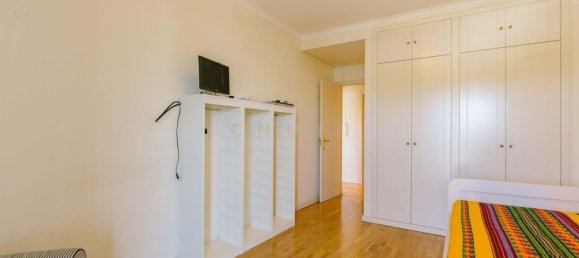 3 bedrooms Apartment in Lisbon, Portugal No. 9731 47