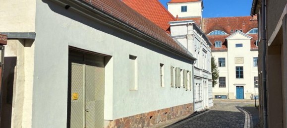 Здание с 2 спальнями в Потсдам-Миттельмарк, Германия № 311446 4