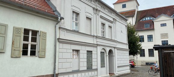 Здание с 2 спальнями в Потсдам-Миттельмарк, Германия № 311446 3