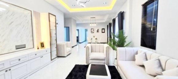 3 Schlafzimmer Haus in Pattaya, Thailand, Nr. 27348 4