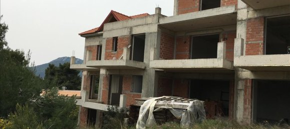 Недвижимость с 4 спальнями в Афидне, Оропос, Восточная Аттика, Аттика, Греция № 5099 3