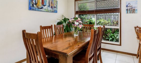 5 bedrooms House in Bongaree, Australia No. 389 7